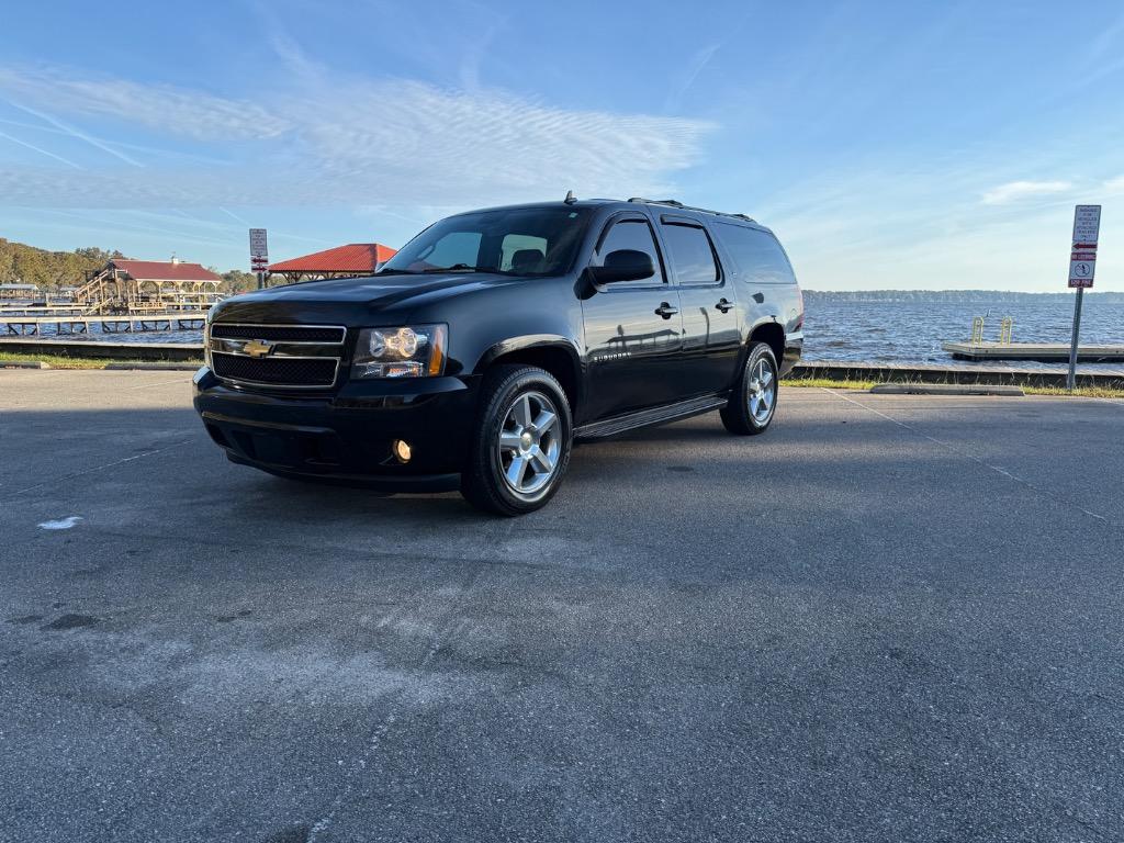 2013 Chevrolet Suburban LT