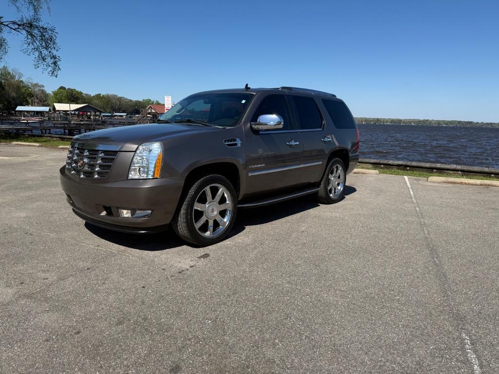2013 Cadillac Escalade Luxury