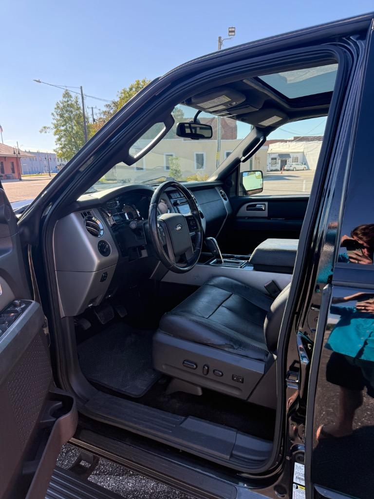 2014 Ford Expedition Limited - Photo 10