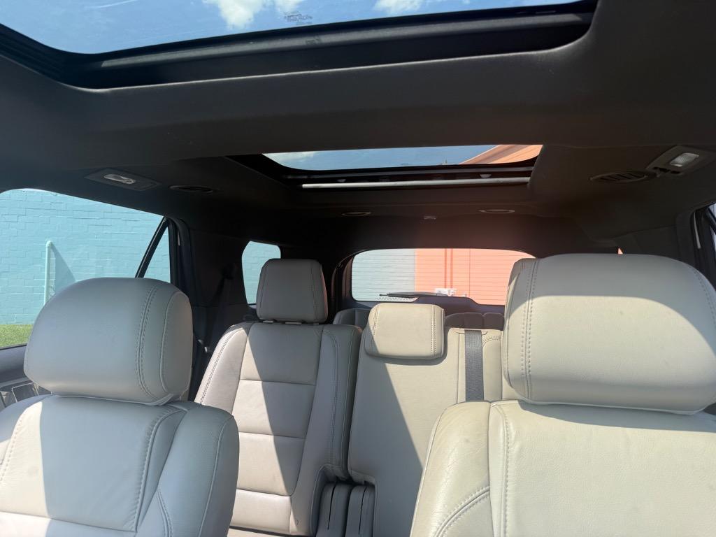 2014 Ford Explorer XLT - Photo 18