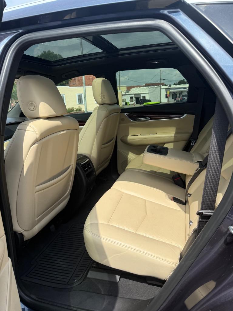 2018 Cadillac XT5 Premium Luxury - Photo 10