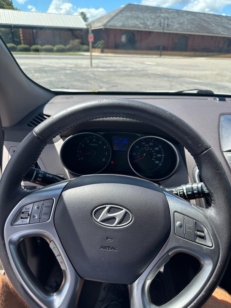 2011 Hyundai Tucson GLS - Photo 13