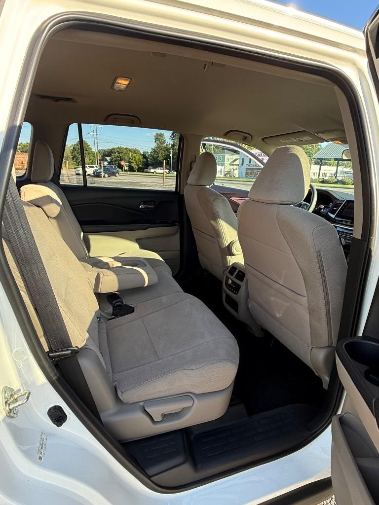 2016 Honda Pilot EX - Photo 13