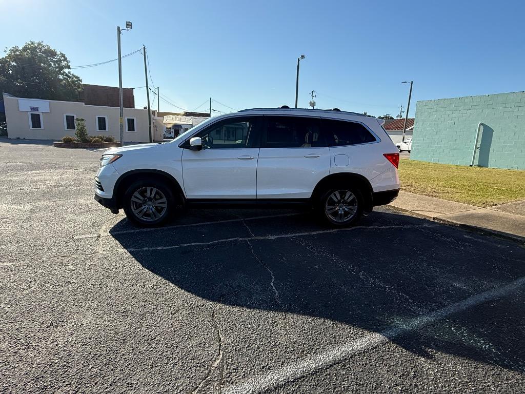 2016 Honda Pilot EX - Photo 8