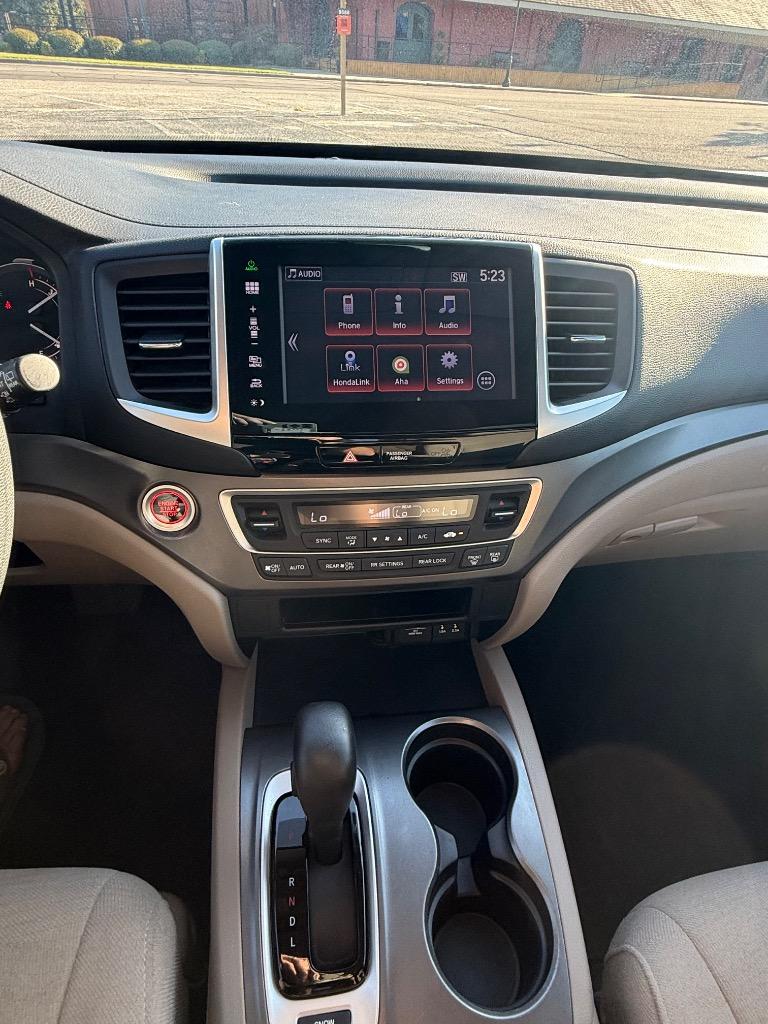2016 Honda Pilot EX - Photo 16