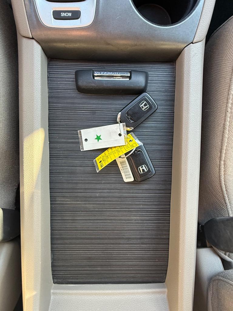 2016 Honda Pilot EX - Photo 17