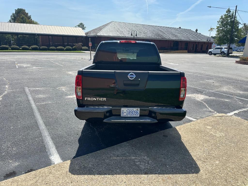 2012 Nissan Frontier SV - Photo 7